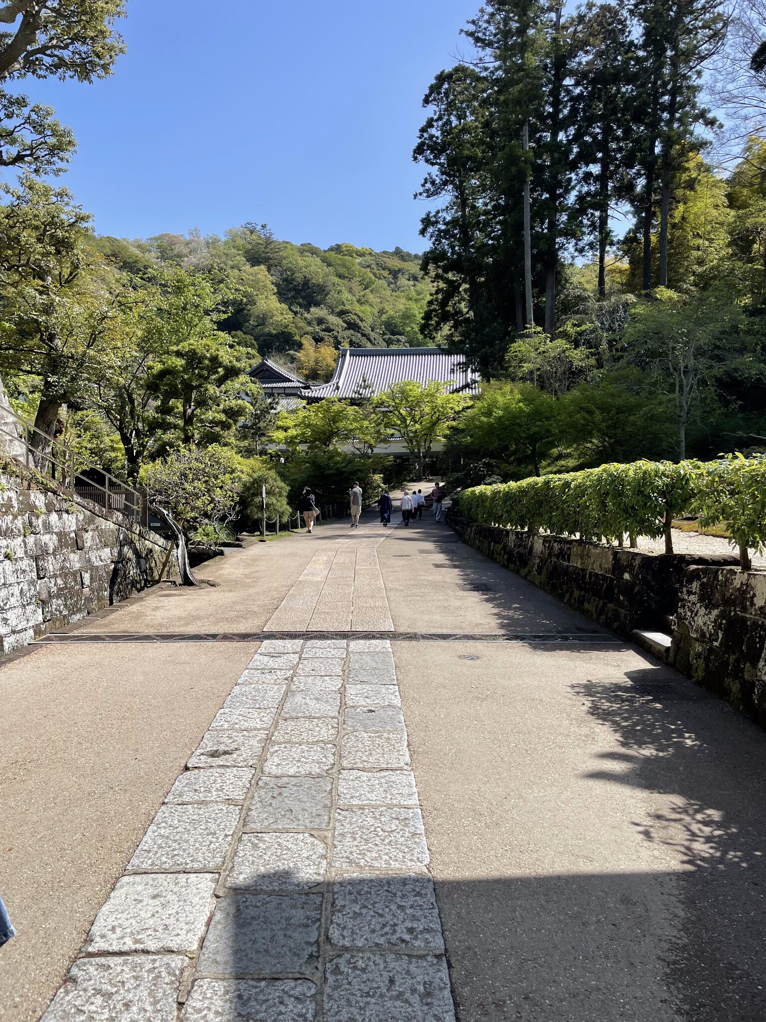 北鎌倉の石畳の参道